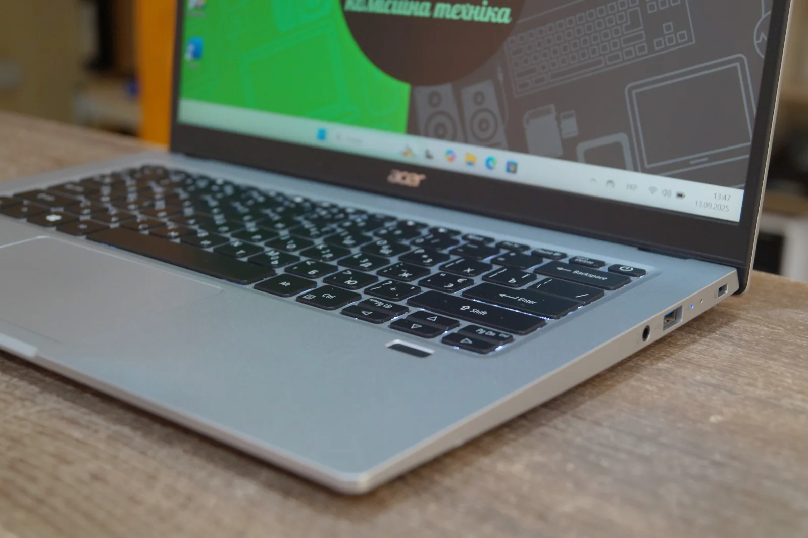 Ноутбук Acer Swift SF114-34 Б/У preview 6