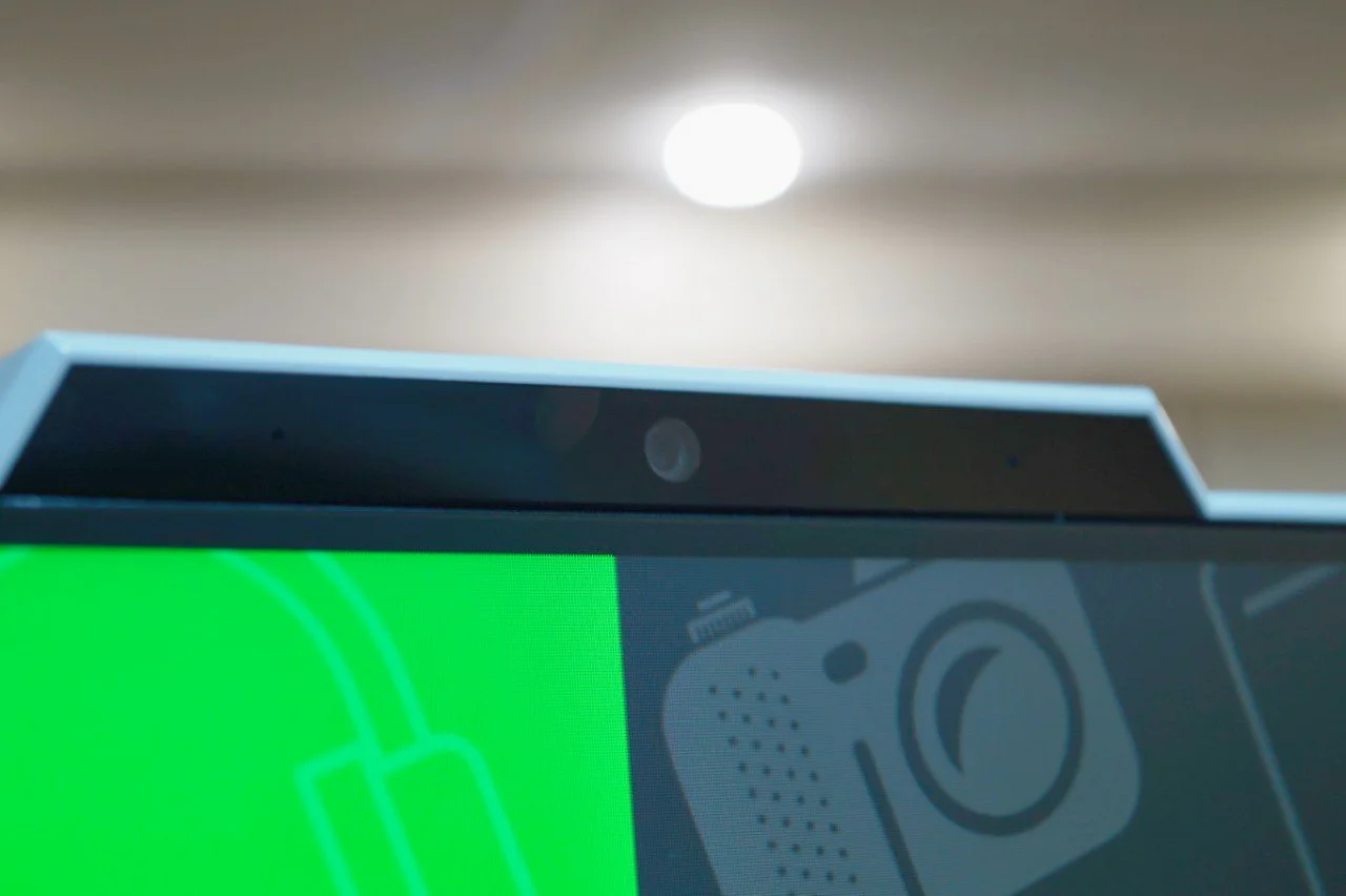 Моноблок Asus All-in-One F5401WUAK Б/У preview 2