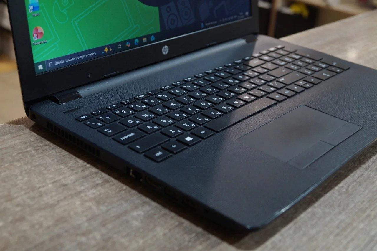 Ноутбук HP Laptop 15-bw0xx Б/У preview 2