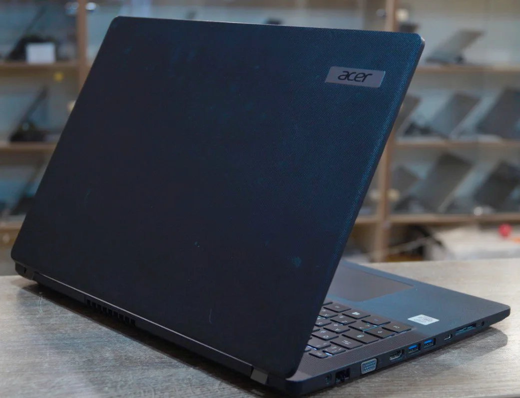 Ноутбук Acer TravelMate P215-52 Б/У preview 8