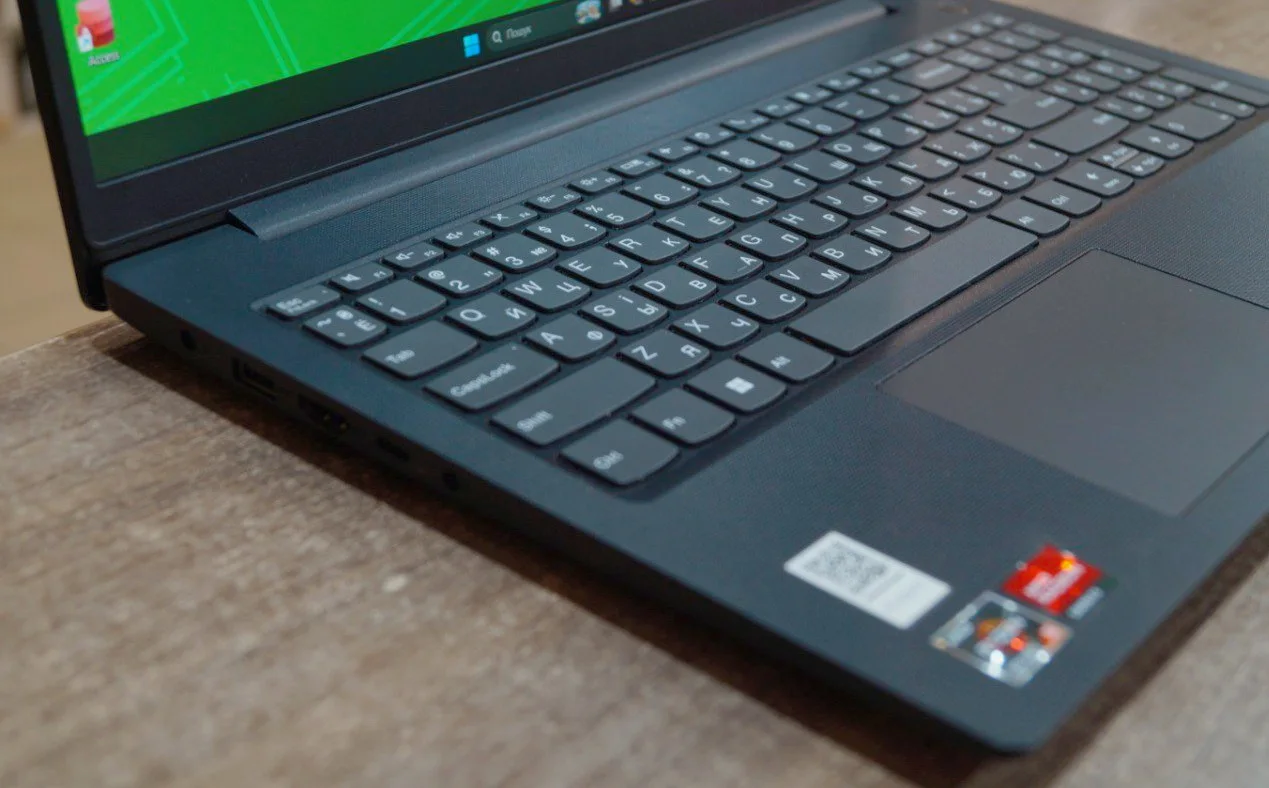 Ноутбук Lenovo IdeaPad  V15 G4 AM0N Б/У preview 7