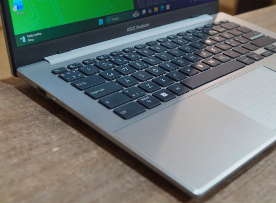 Ноутбук Asus VivoBook E1404GA Б/У preview 4