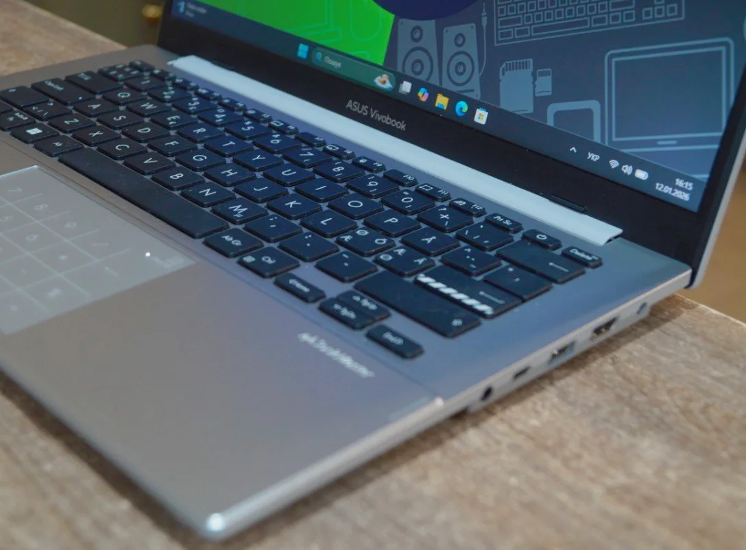 Ноутбук Asus VivoBook E1404GA Б/У preview 5