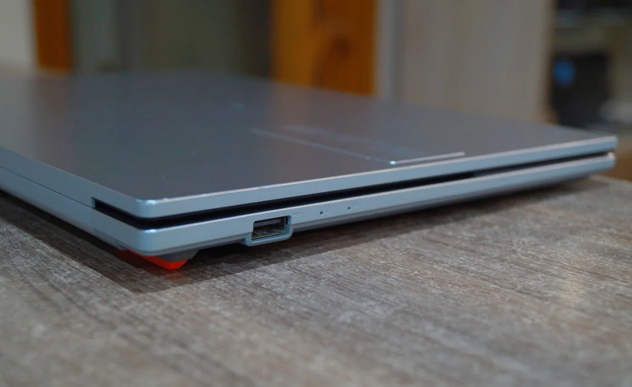 Ноутбук Asus VivoBook E1404GA Б/У preview 7