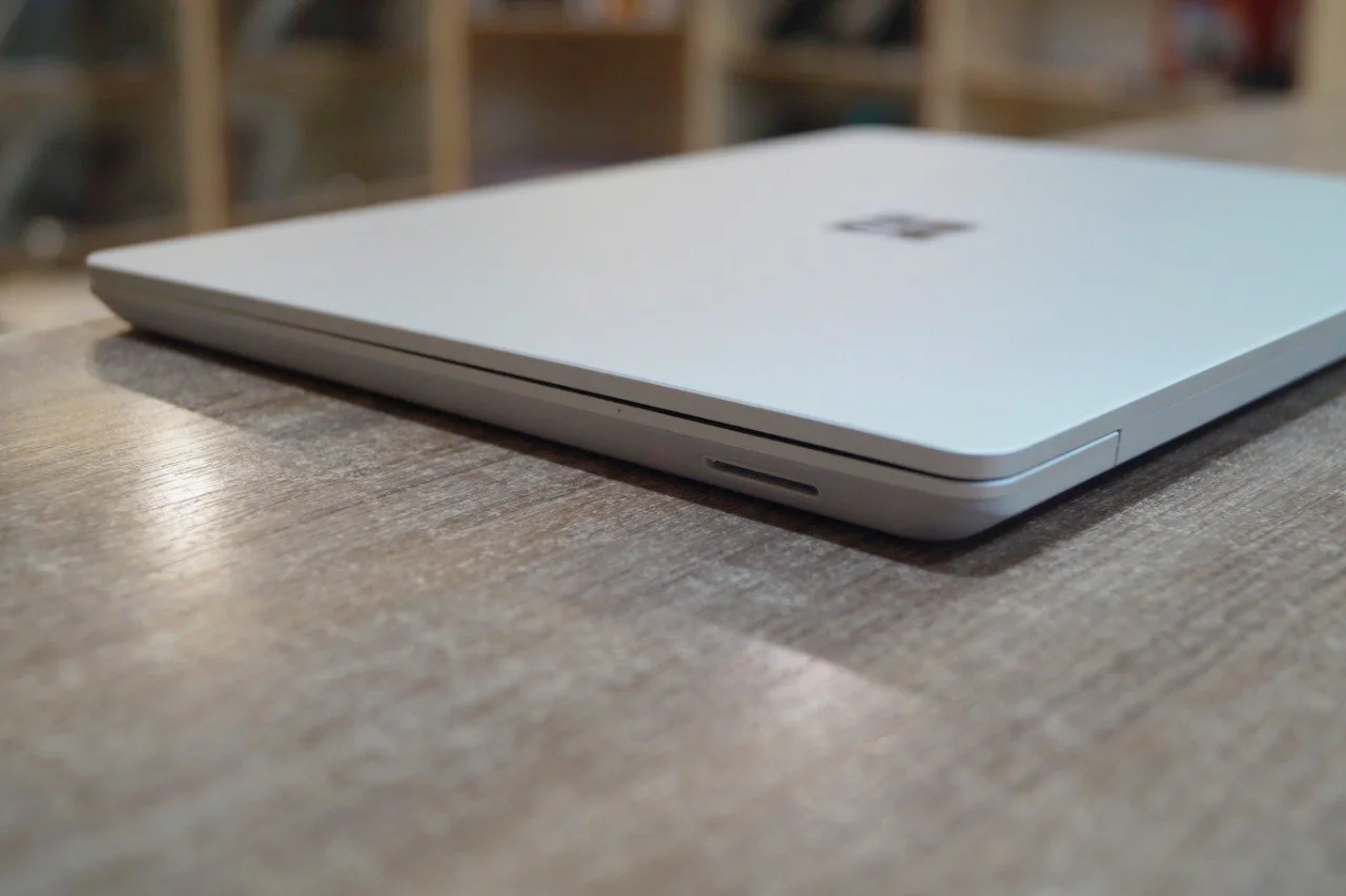 Ноутбук Microsoft Surface Laptop GO 3 Б/У preview 3