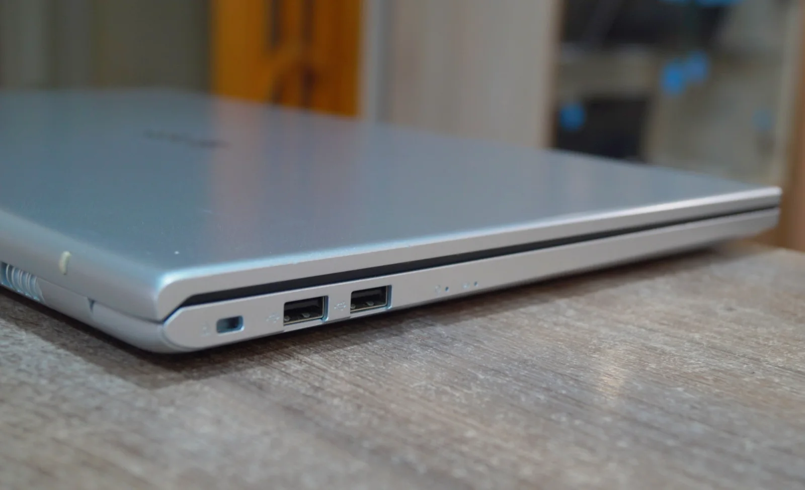 Ноутбук Asus VivoBook 17 X712EA Б/У preview 3