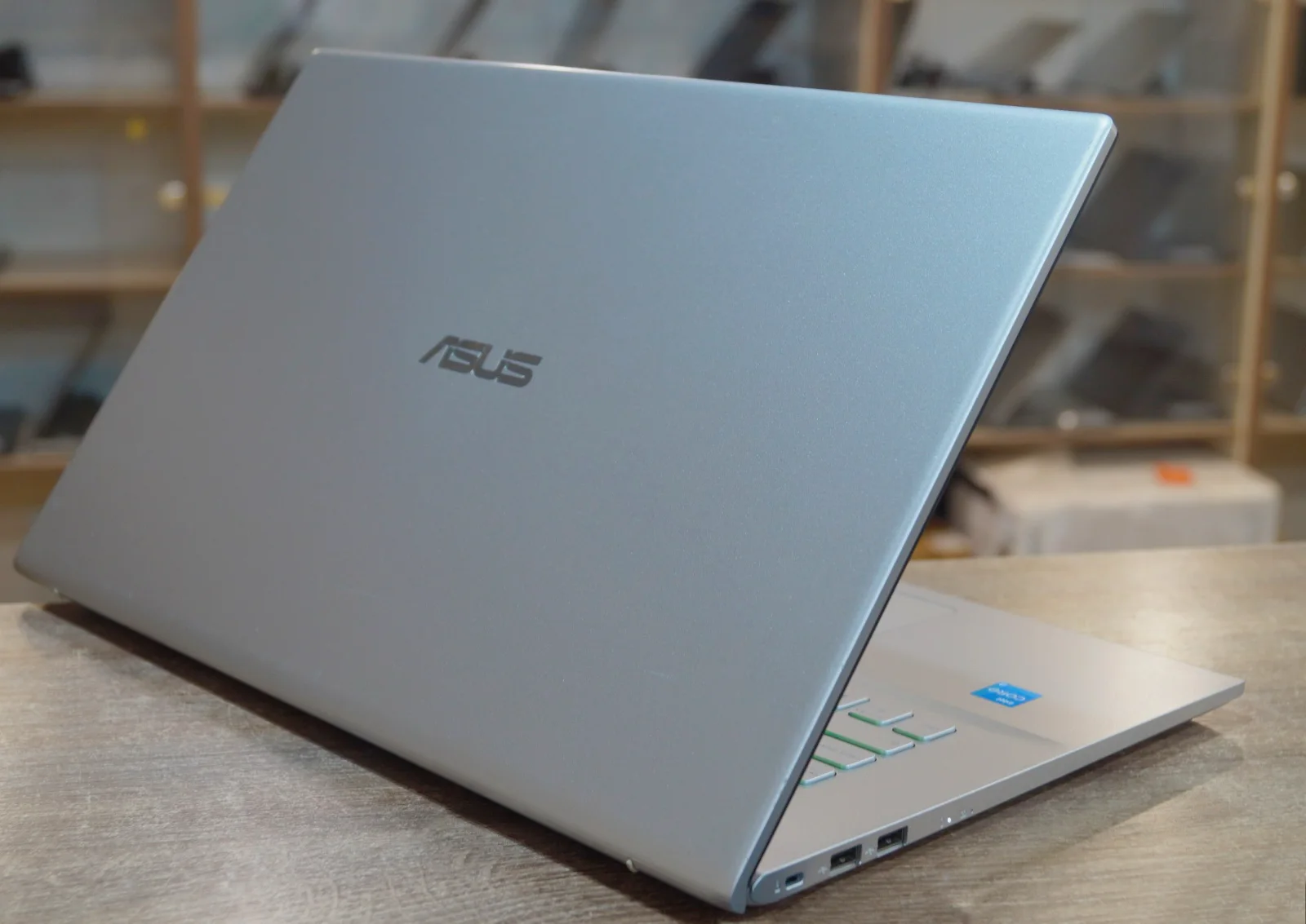 Ноутбук Asus VivoBook 17 X712EA Б/У preview 7