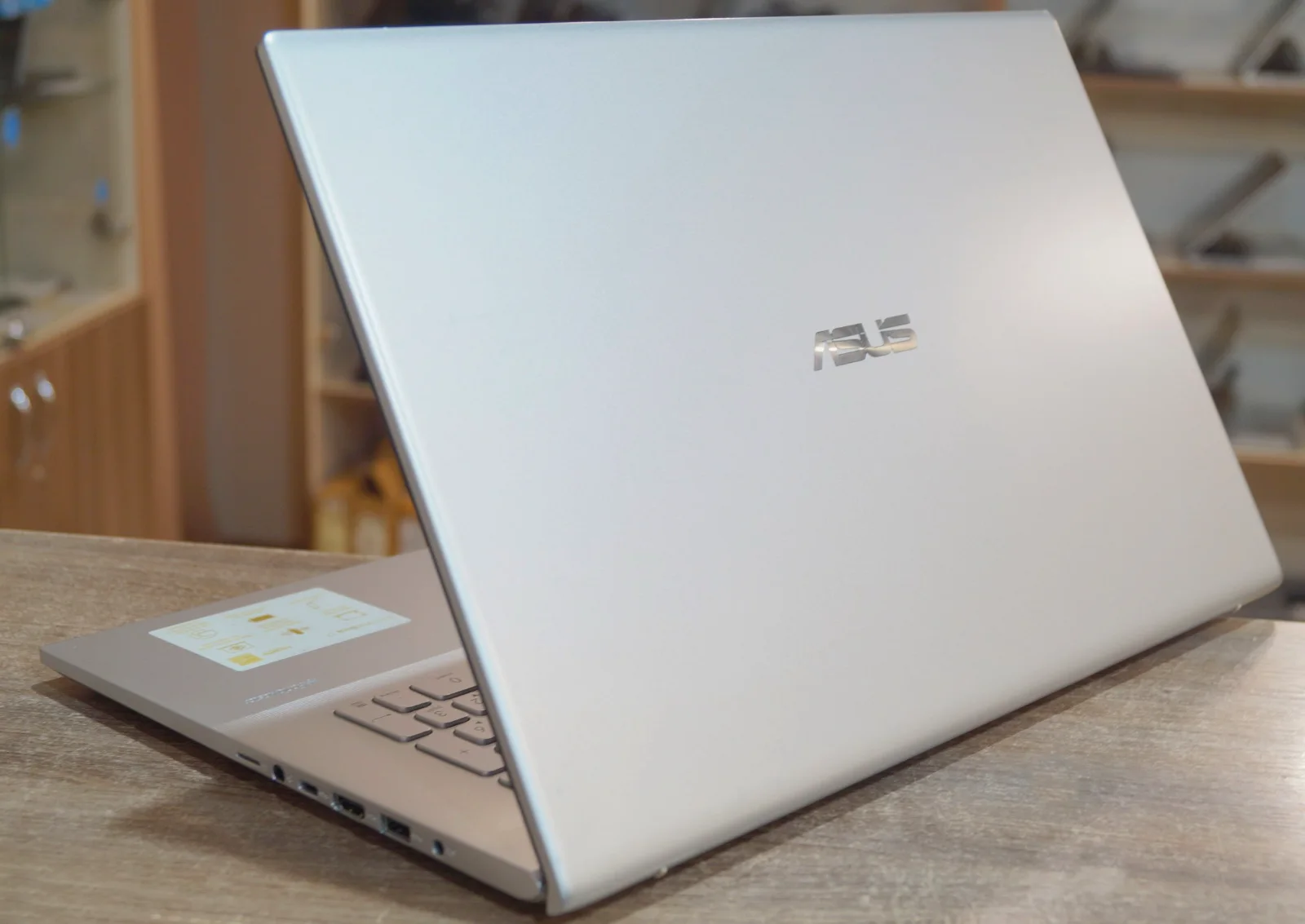 Ноутбук Asus VivoBook 17 X712EA Б/У preview 8