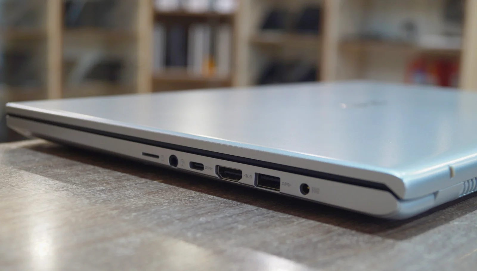 Ноутбук Asus VivoBook 17 X712EA Б/У preview 2