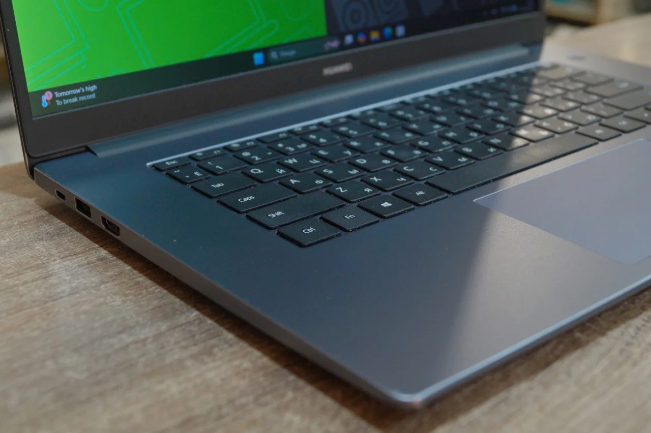 Ноутбук Huawei MateBook D15 Б/У preview 2