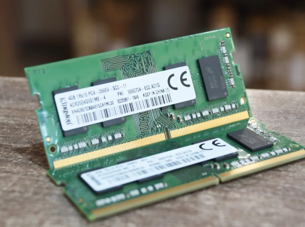 Пам'ять для ноутбуків Kingston (ACR26D4S9S1ME)8 GB (4+4 KIT) GB SO-DIMM DDR4 2666 MHz 1