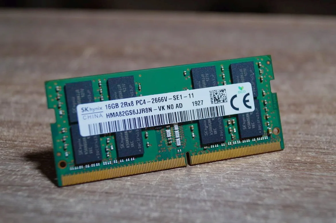Пам'ять для ноутбуків SK Hynix 16 GB SO-DIMM DDR4 2666 MHz 1