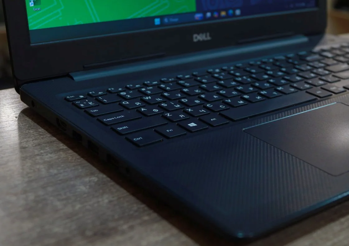 Ноутбук Dell Vostro 3590 Б/У preview 8