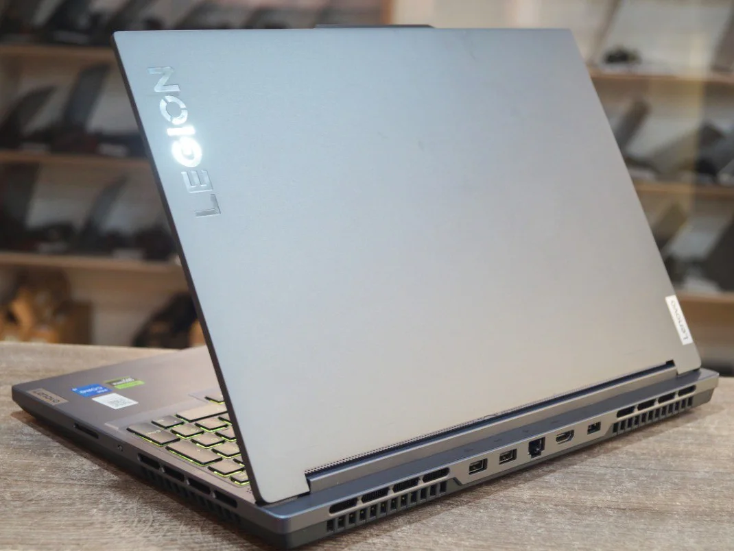 Ноутбук Lenovo Legion 5 SLIM 16IRH8 Б/У preview 8