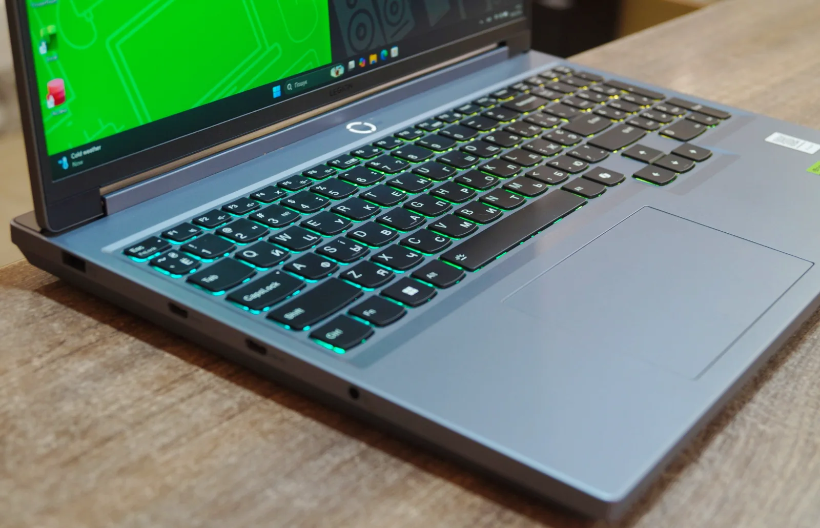 Ноутбук Lenovo Legion 5 16IRX9 Б/У preview 2