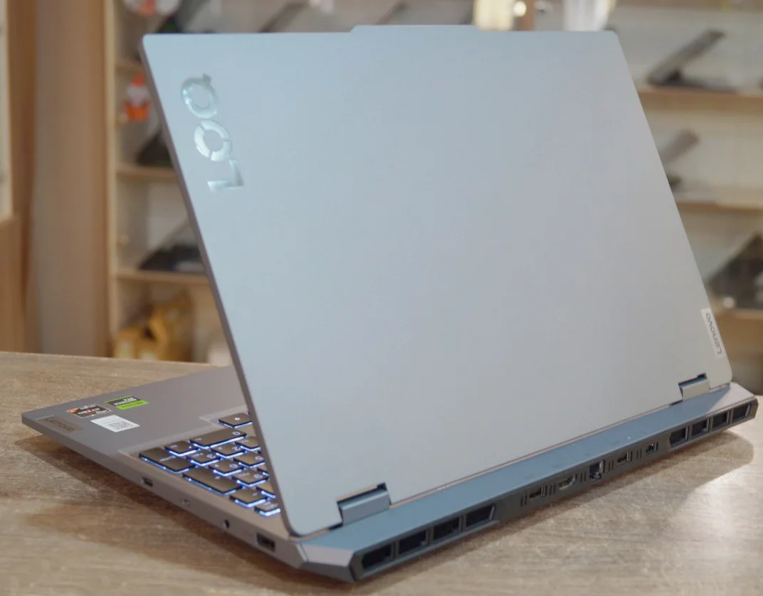 Ноутбук Lenovo LOQ 15IRH8 Б/У preview 4