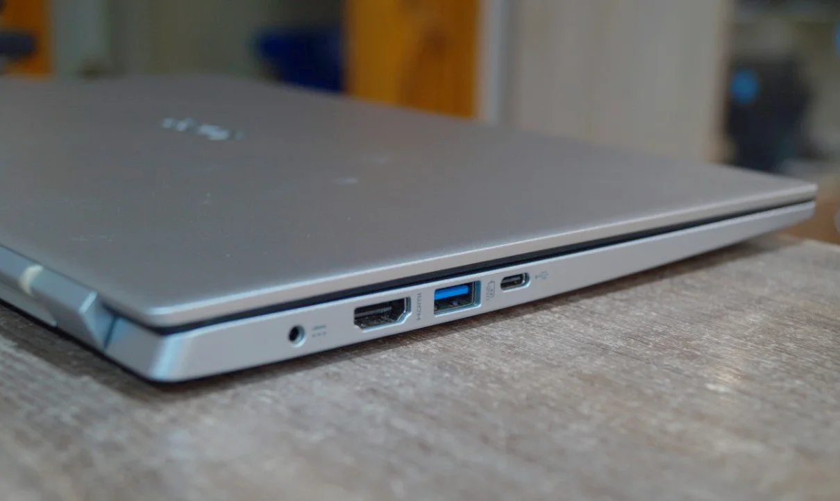 Ноутбук Acer Swift SF114-34 Б/У preview 4