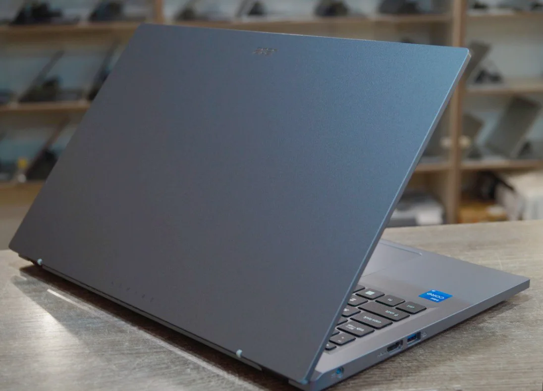 Ноутбук Acer Aspire A515-58PT Б/У preview 4