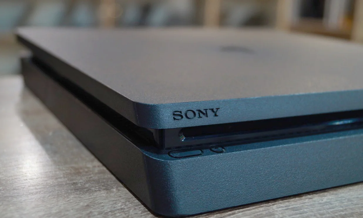 Ігрова консоль Sony PlayStation 4 Slim 500GB preview 3