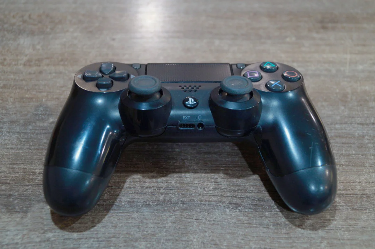 Ігрова консоль Sony PlayStation 4 Slim 500GB preview 5