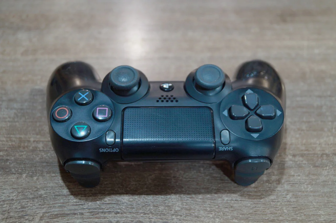 Ігрова консоль Sony PlayStation 4 Slim 500GB preview 6