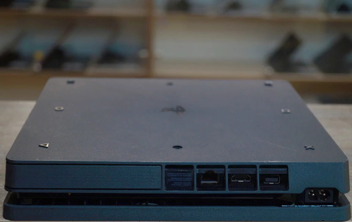 Ігрова консоль Sony PlayStation 4 Slim 500GB preview 7