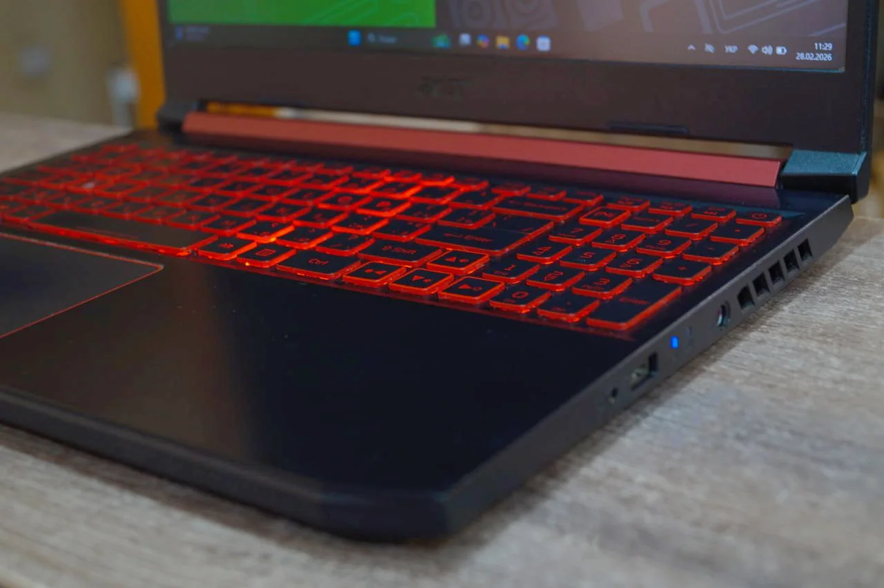 Ноутбук Acer NITRO AN515-54 Б/У preview 6