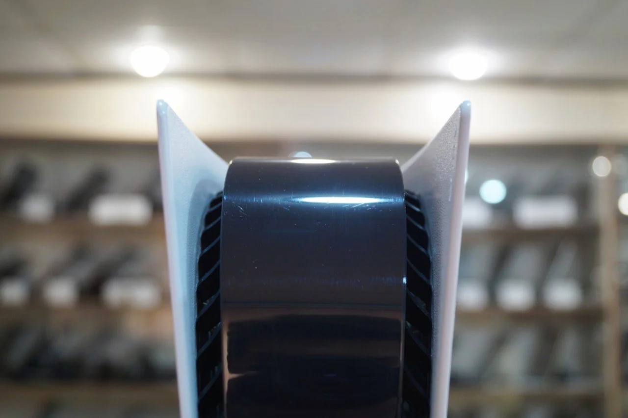 Ігрова консоль Sony PlayStation 5 Blu-ray Edition Б/У preview 3