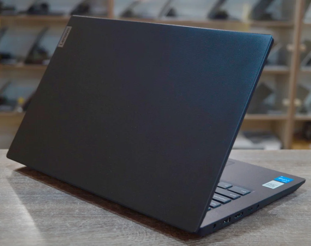 Ноутбук Lenovo IdeaPad V14 G4 IRU Б/У preview 2