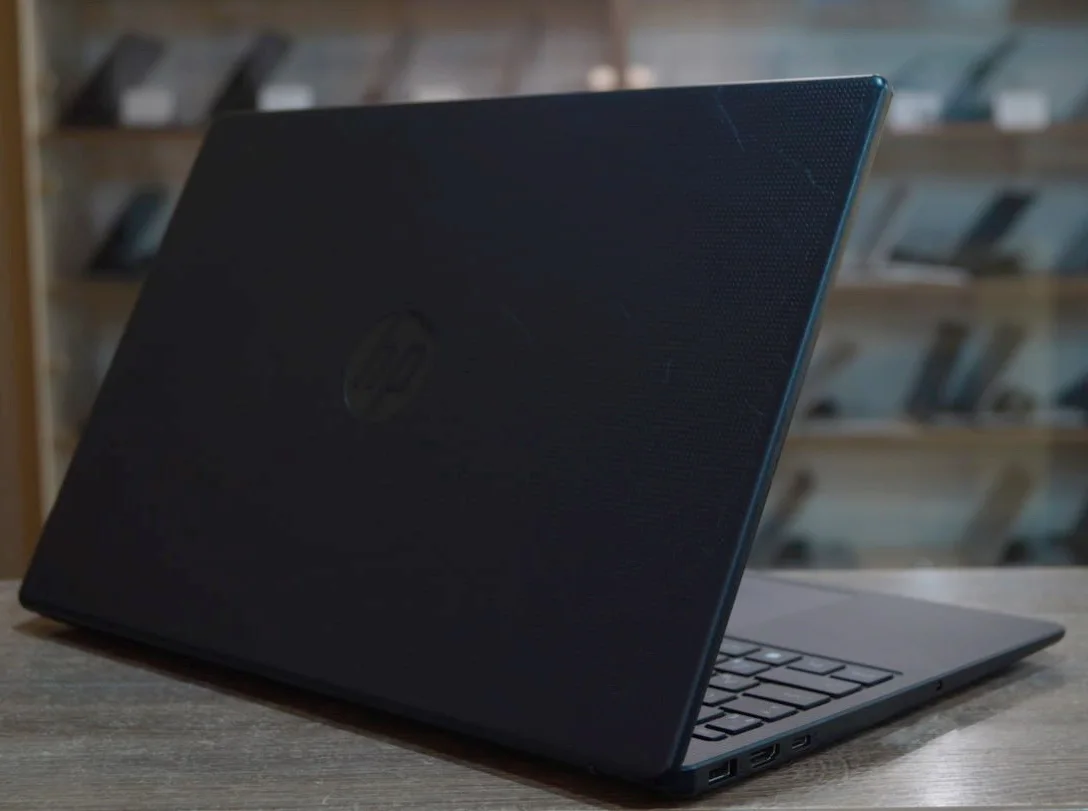 Ноутбук HP Laptop 15-fd0xxx Б/У preview 3