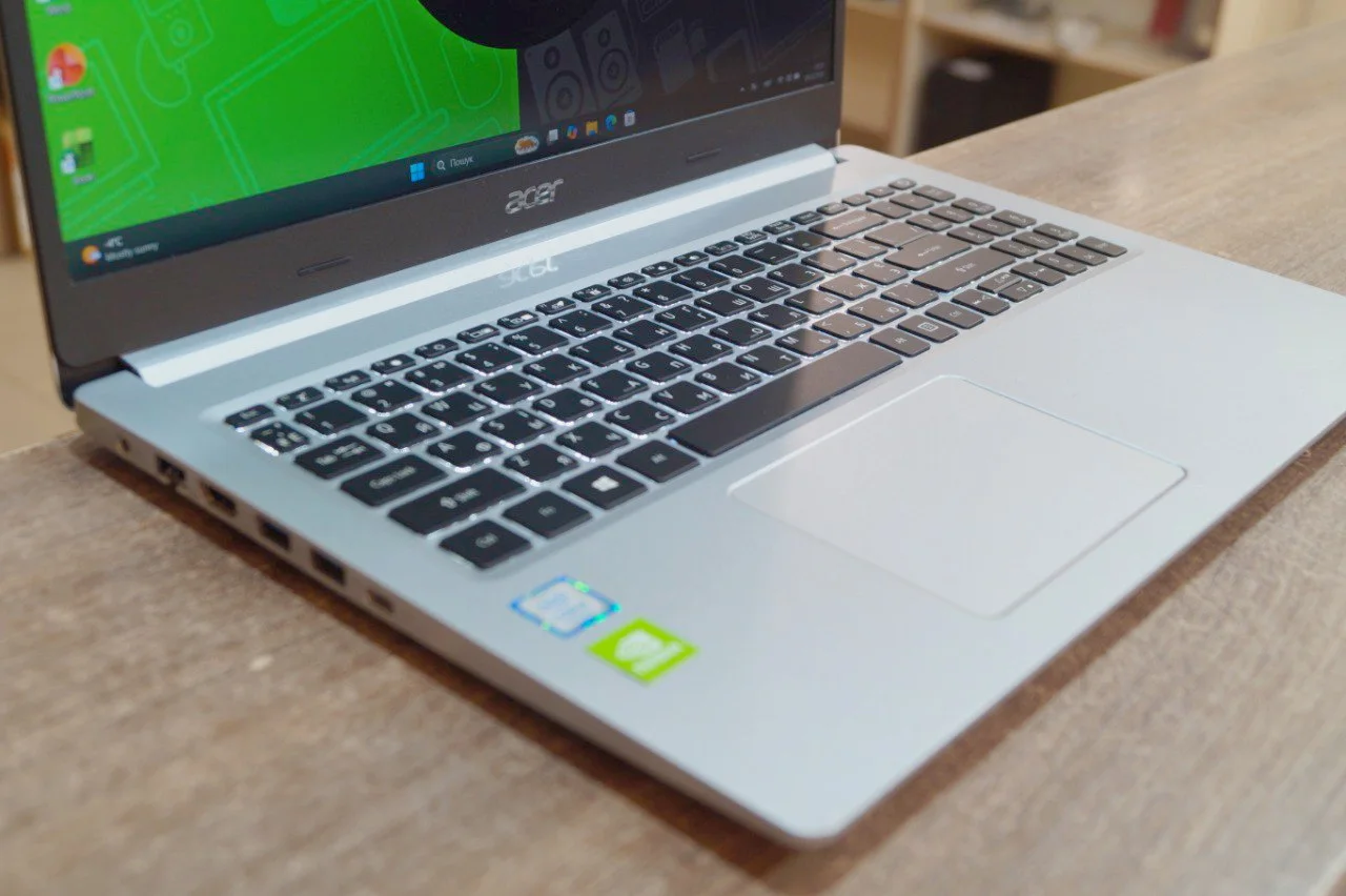 Ноутбук Acer Aspire 515-54G Б/У preview 2