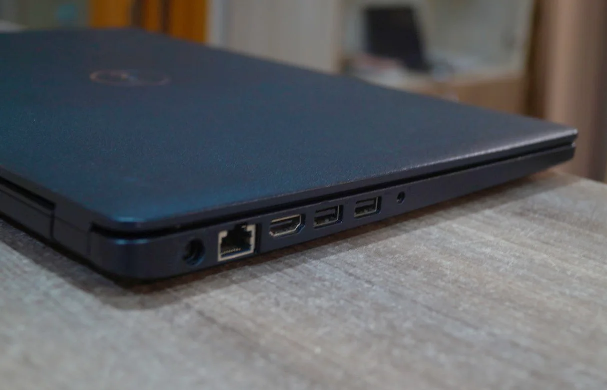 Ноутбук Dell Latitude 3580 Б/У preview 5