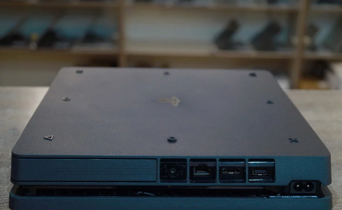 Ігрова консоль Sony PlayStation 4 Slim 1000 GB preview 5