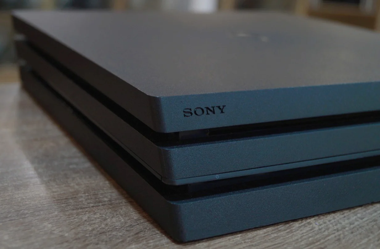 Ігрова консоль Sony PlayStation 4 PRO 1TB Б/У preview 4