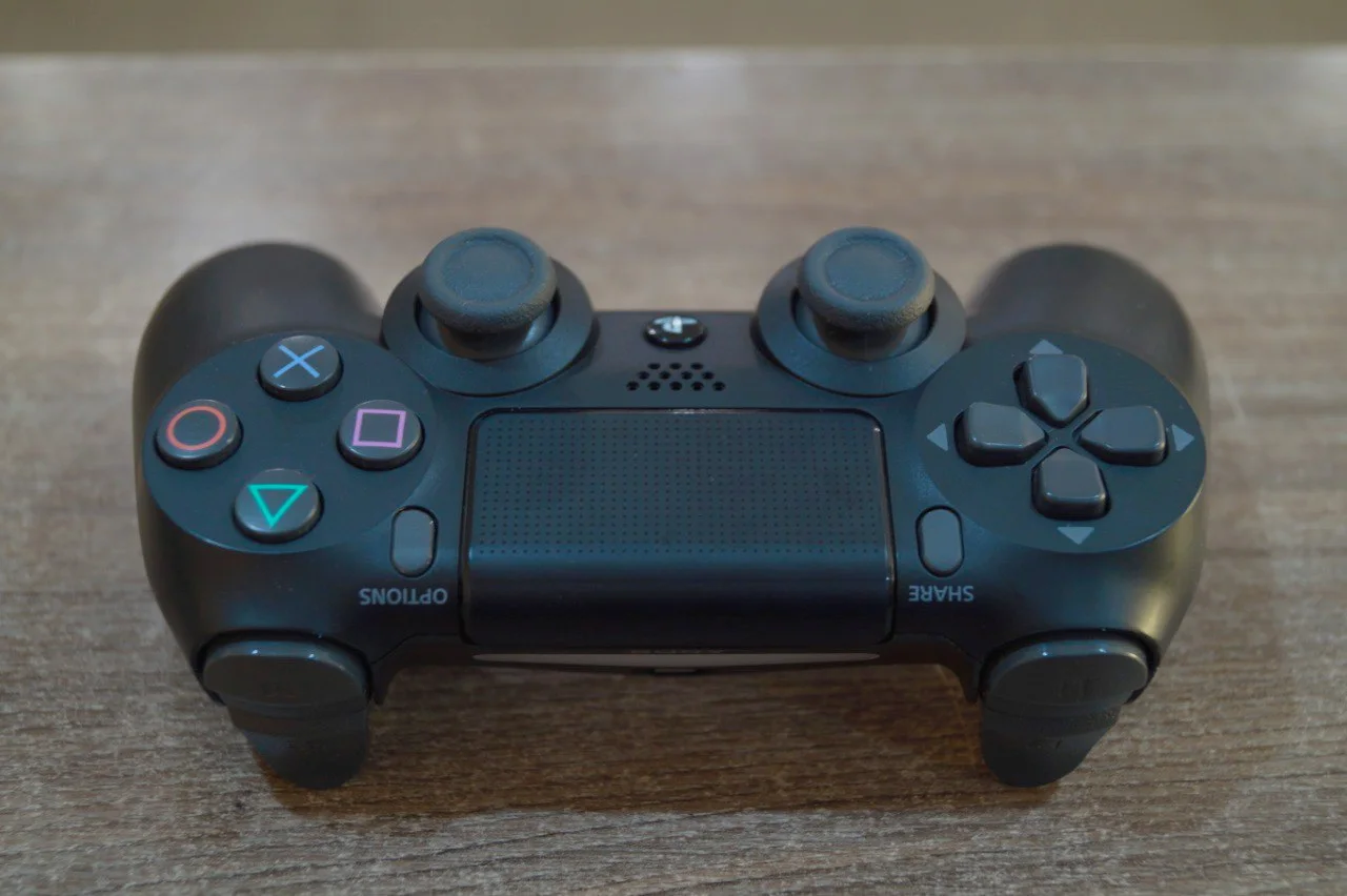 Ігрова консоль Sony PlayStation 4 PRO 1TB Б/У preview 6