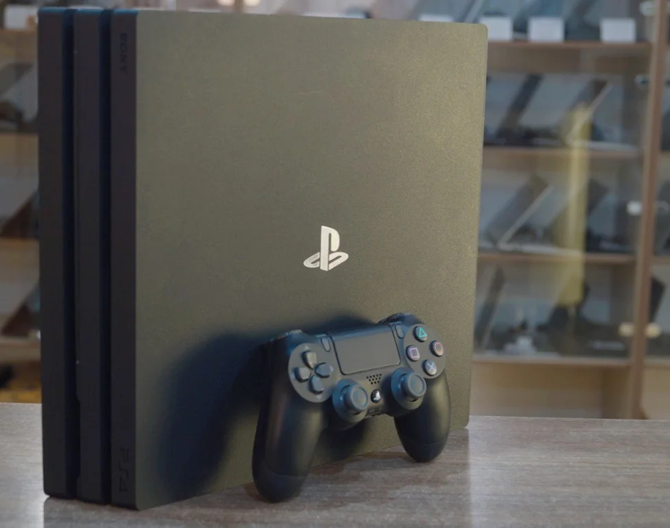 Ігрова консоль Sony PlayStation 4 PRO 1TB Б/У