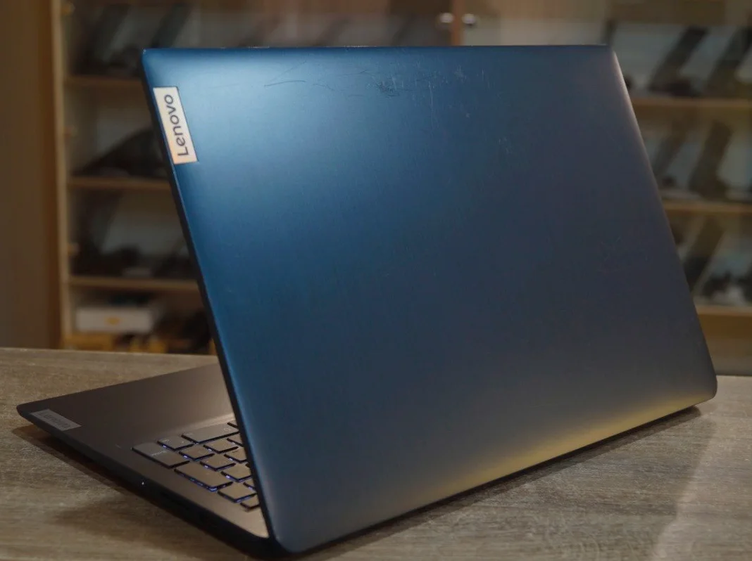 Ноутбук Lenovo IdeaPad 3 15IAU7 Б/У preview 3