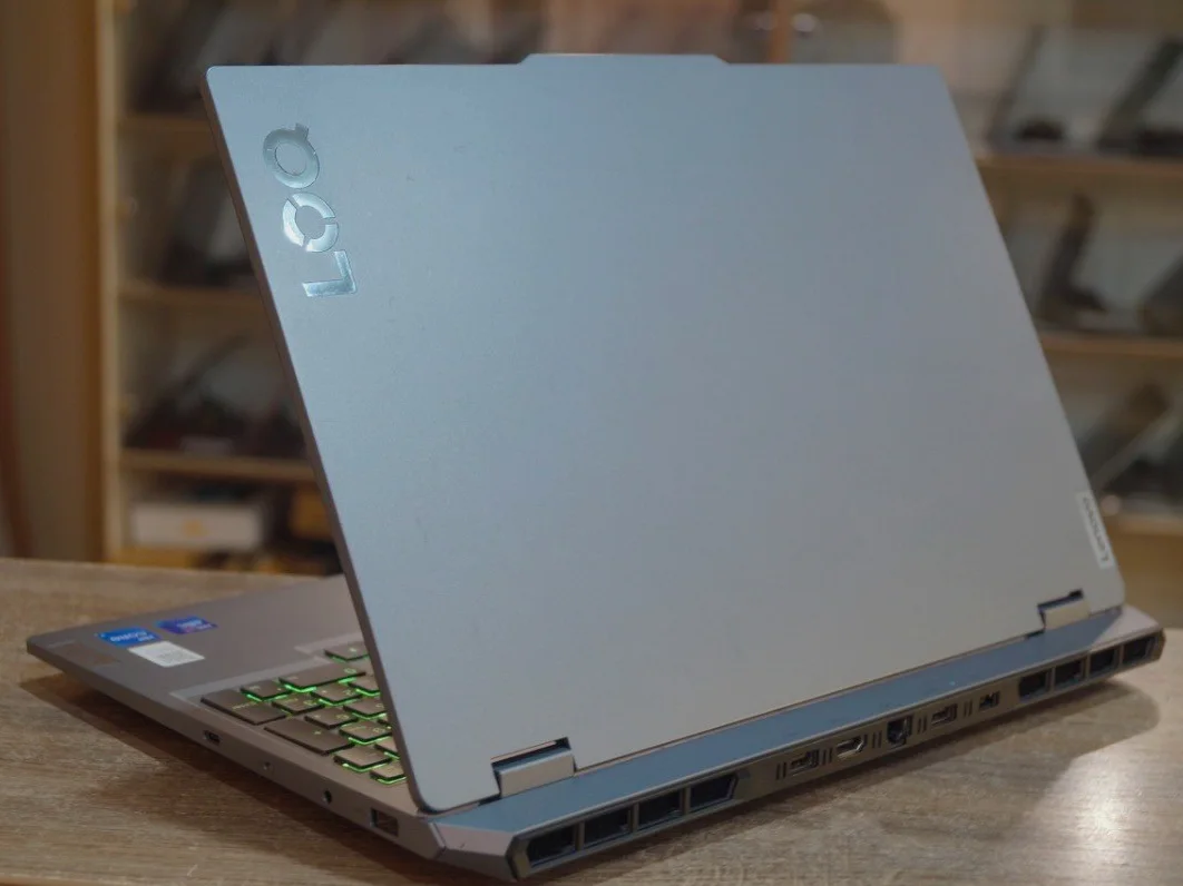 Ноутбук Lenovo LOQ 15 IAX9 Б/У preview 3