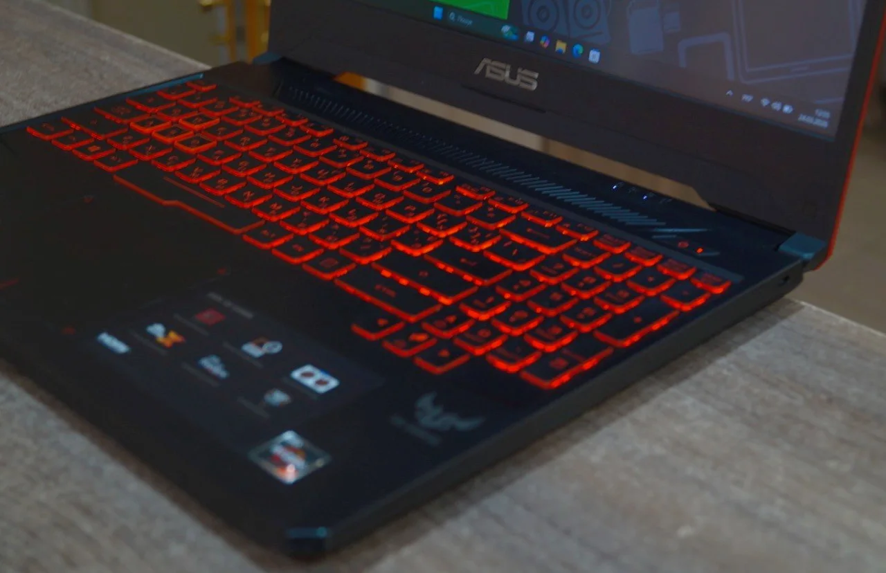 Ноутбук Asus TUF Gaming FX505DY Б/У preview 7
