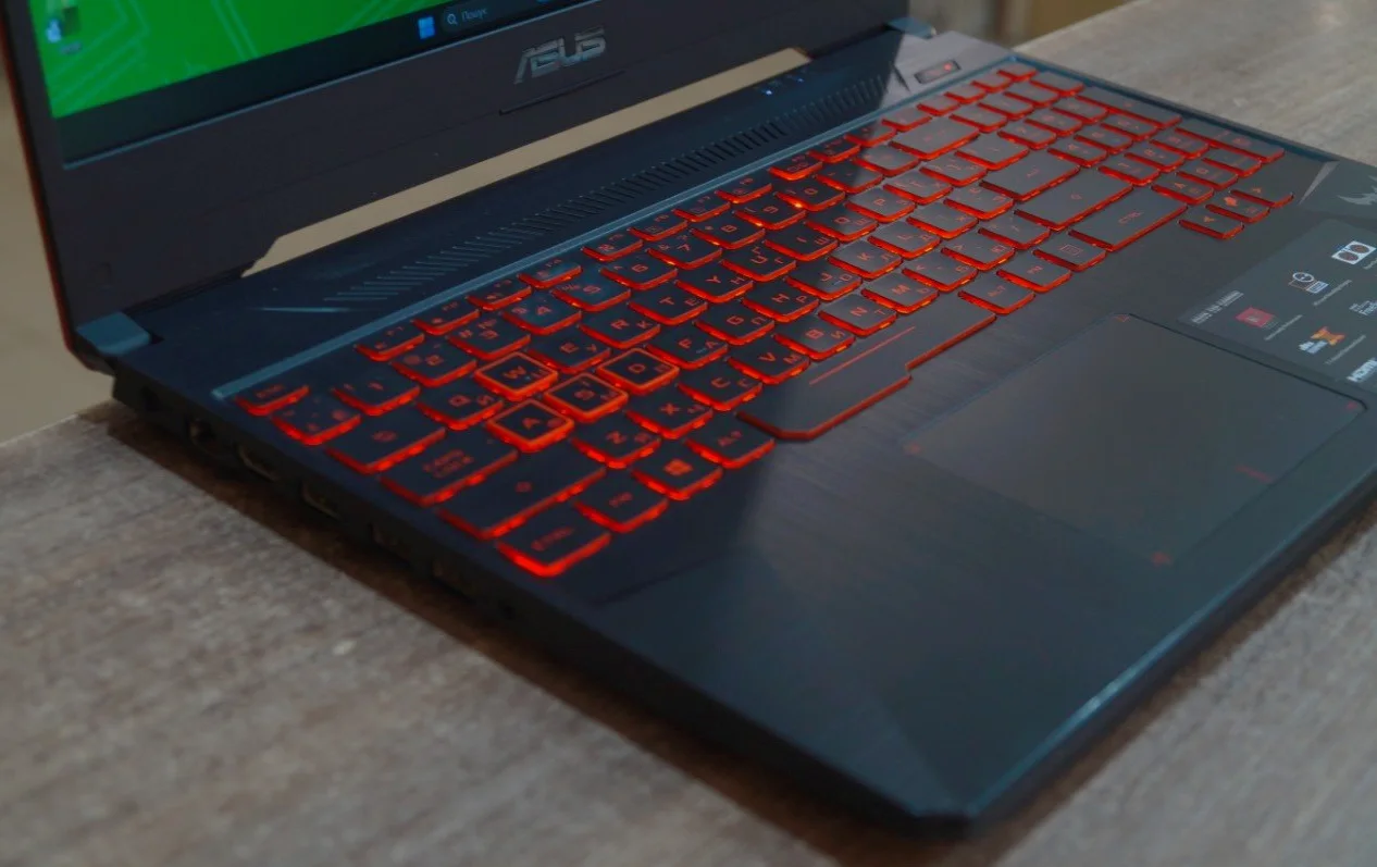 Ноутбук Asus TUF Gaming FX505DY Б/У preview 8