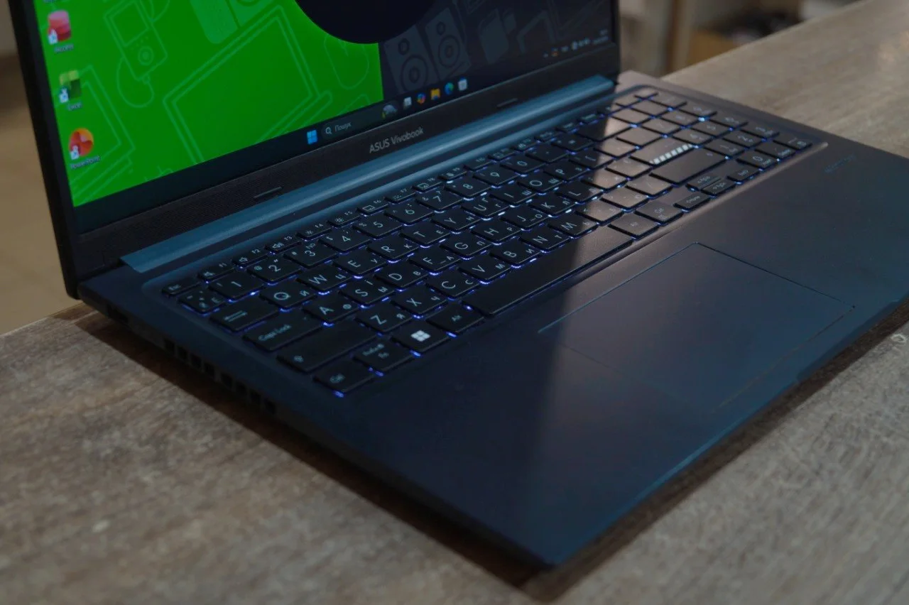 Ноутбук Asus VivoBook M1502QA Б/У preview 7