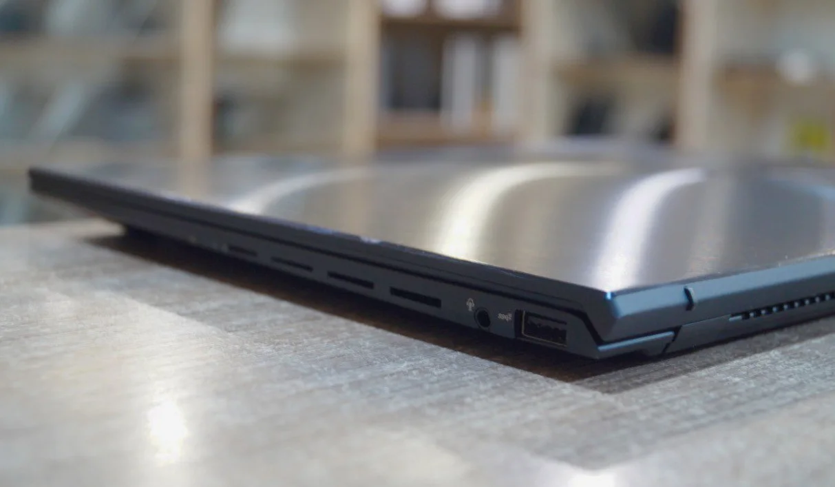 Ноутбук Asus ZenBook 14 UM3402YAБ/У preview 3