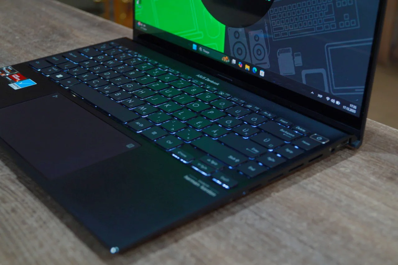 Ноутбук Asus ZenBook 14 UM3402YAБ/У preview 5