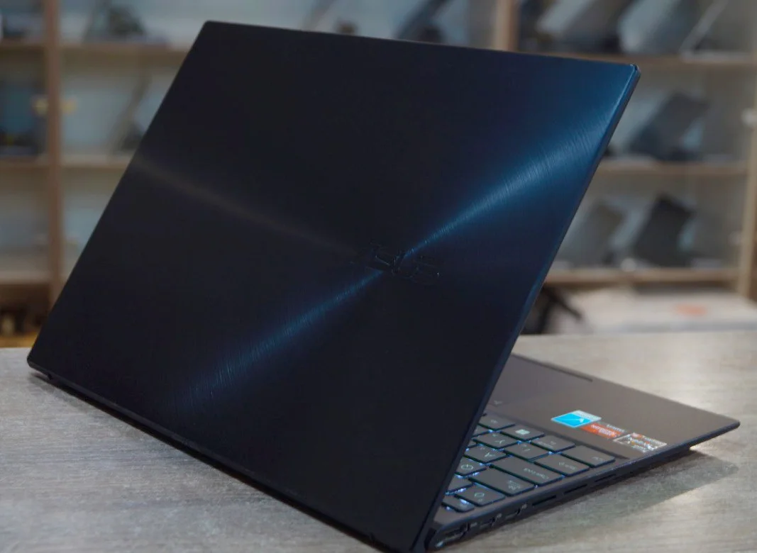 Ноутбук Asus ZenBook 14 UM3402YAБ/У preview 2
