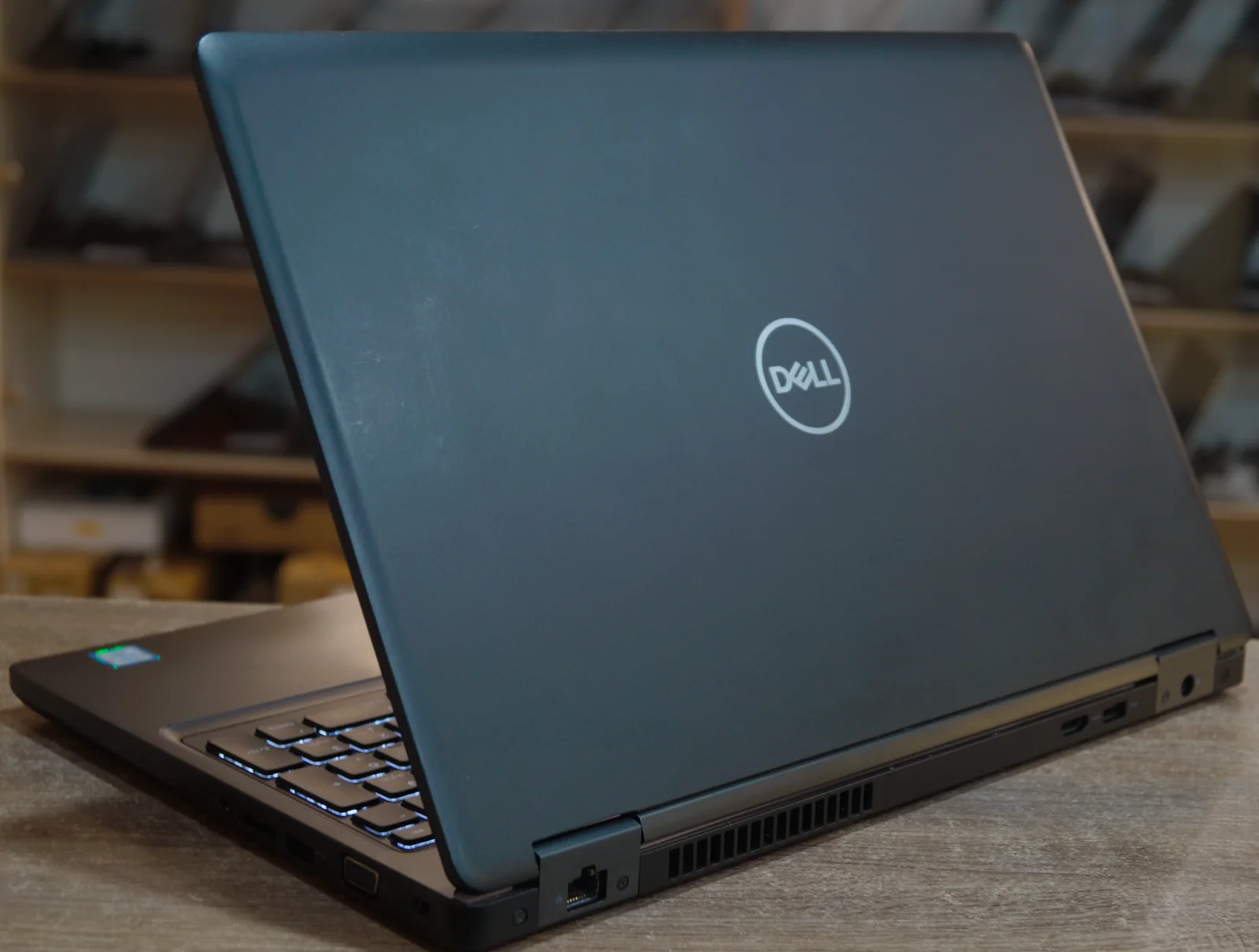 Ноутбук Dell Latitude 5590 Б/У preview 5