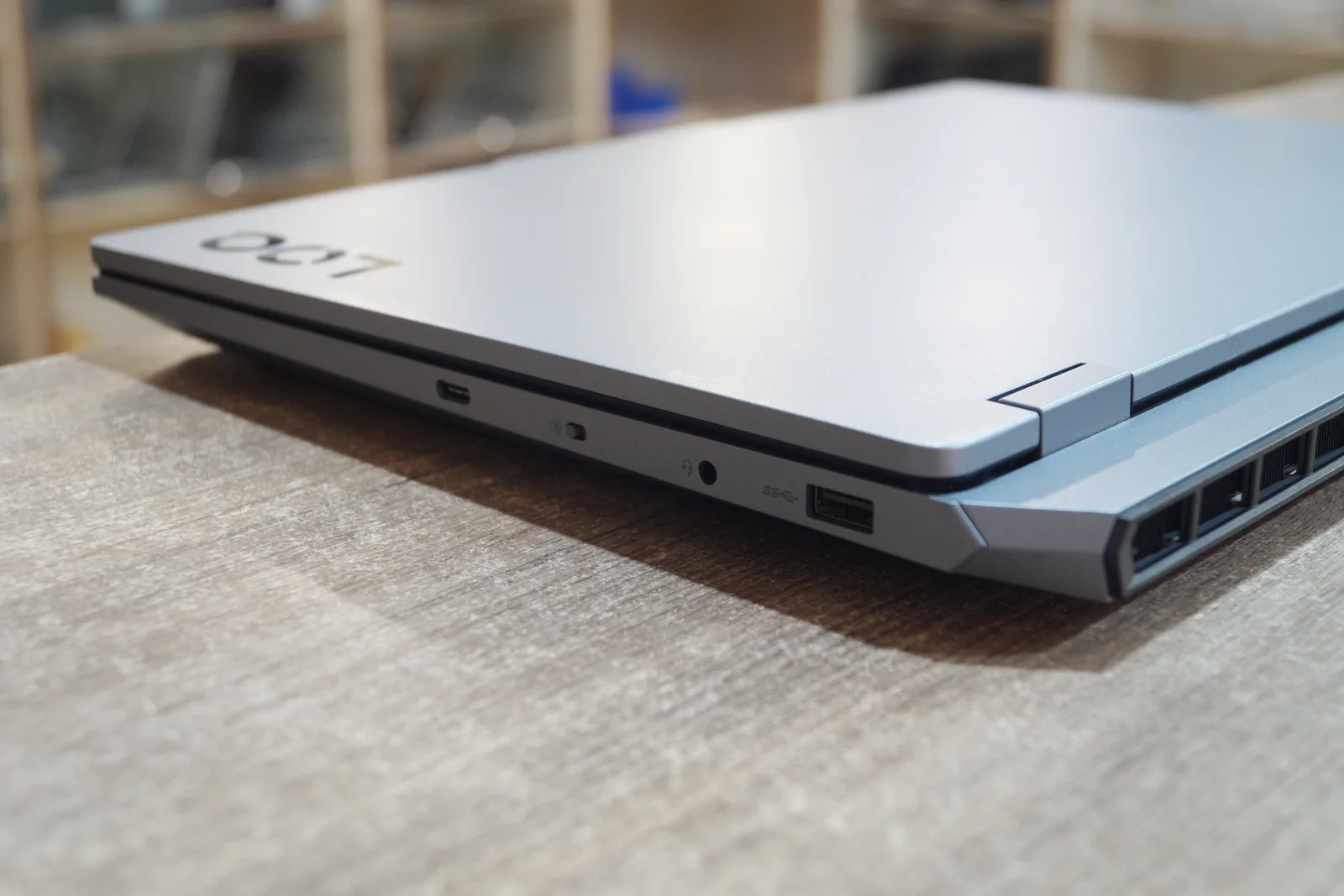 Ноутбук Lenovo LOQ 15IAX9 Б/У preview 6