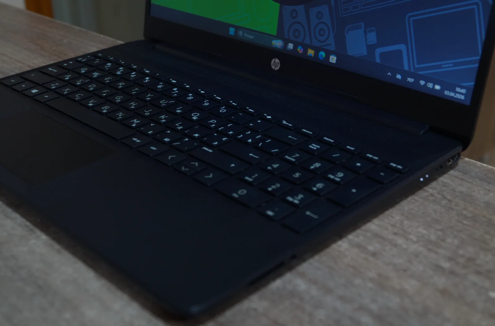 Ноутбук HP Laptop 15s-eq1xxx Б/У preview 3