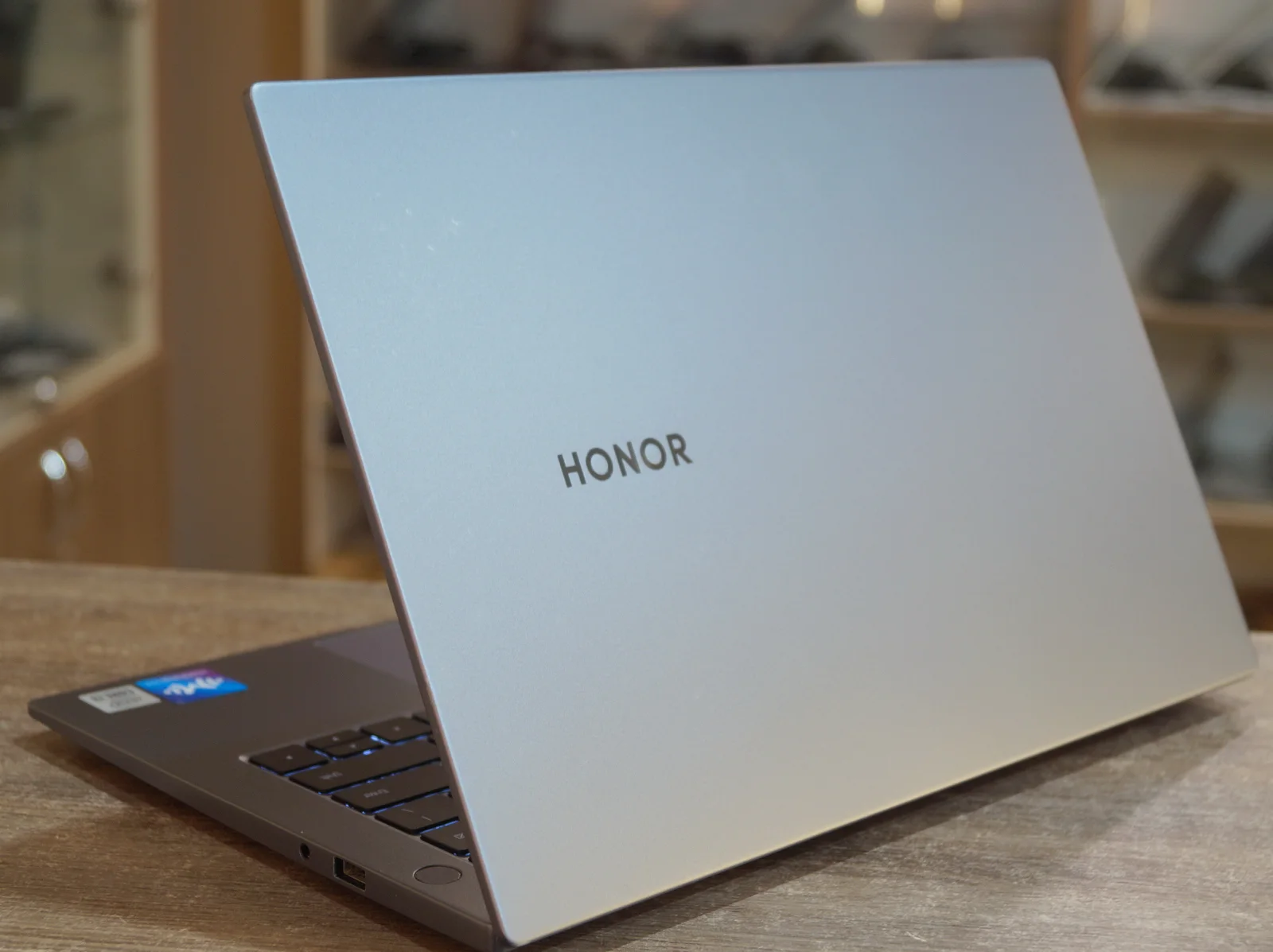 Ноутбук HONOR MagicBook X 14 Б/У preview 5
