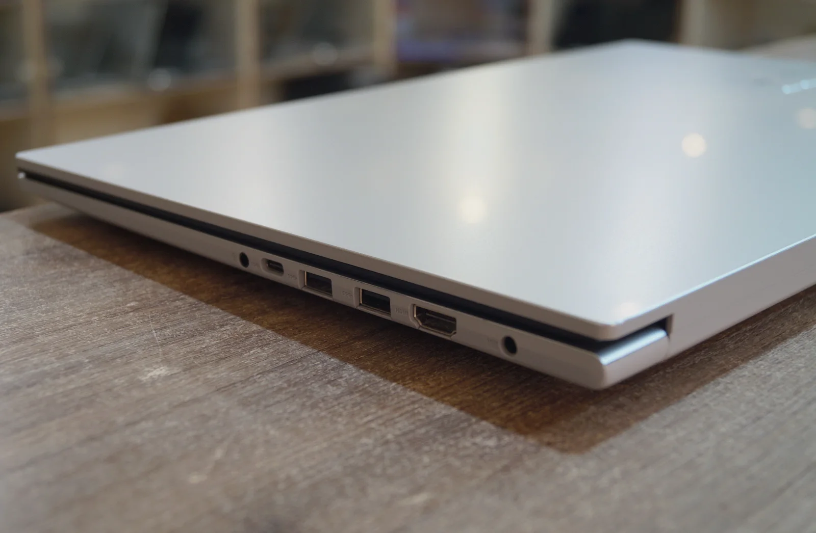 Ноутбук Asus VivoBook 17 X1700ZA Б/У preview 4