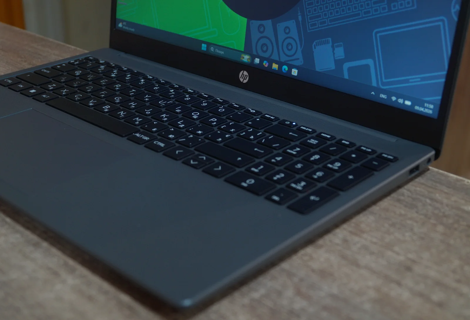 Ноутбук HP 255 G10 Б/У preview 3